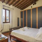 La Casita De El Malo - Sweet Dreams In Florence