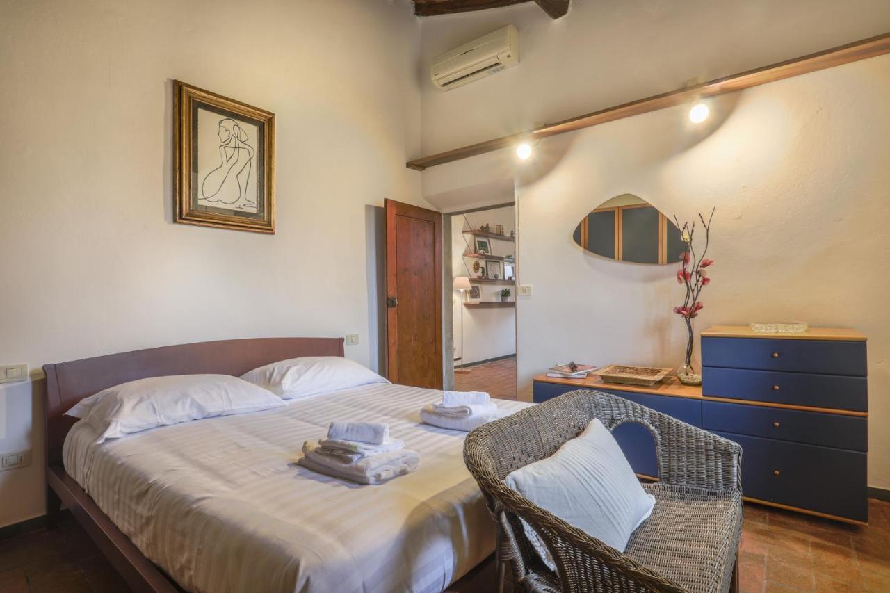 La Casita De El Malo - Sweet Dreams In *